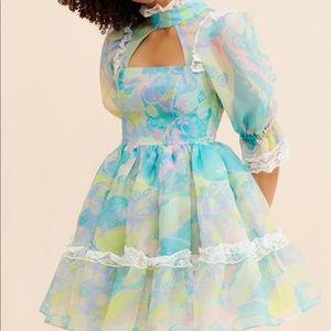 Selkie 18th mini size medium